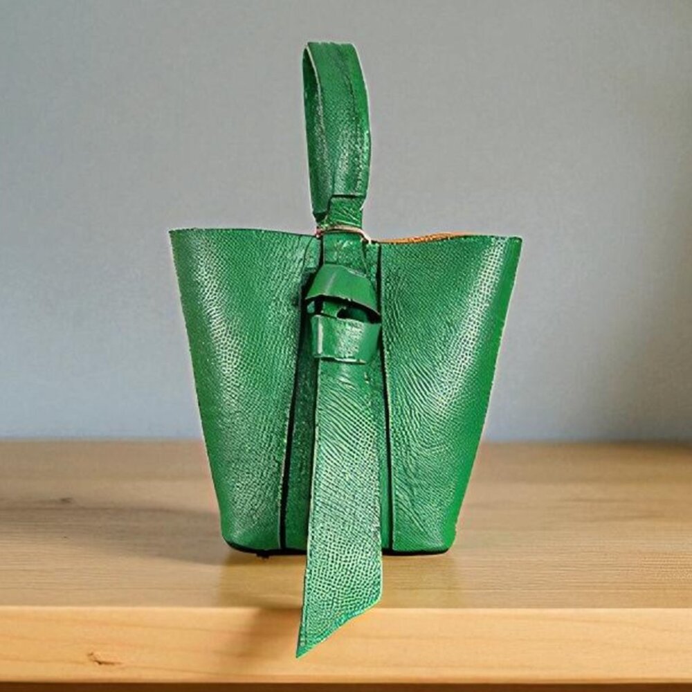 Aida Green Women’s Designer Handbag – Italian Leather Luxury Purse